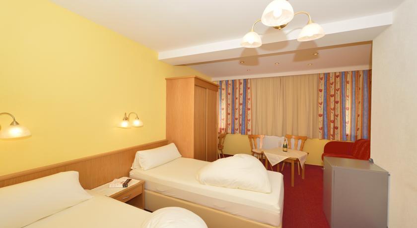 Hotel Garni Viktoria Sankt Anton am Arlberg Pokoj fotografie
